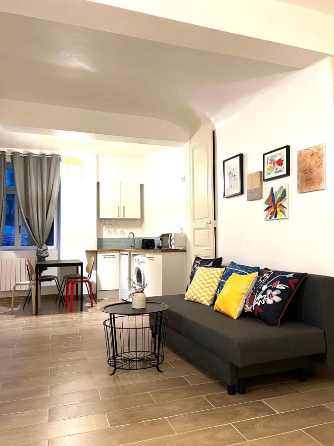 Appartement Tabi ,modern Chic Vs Free Parking,wifi,draps