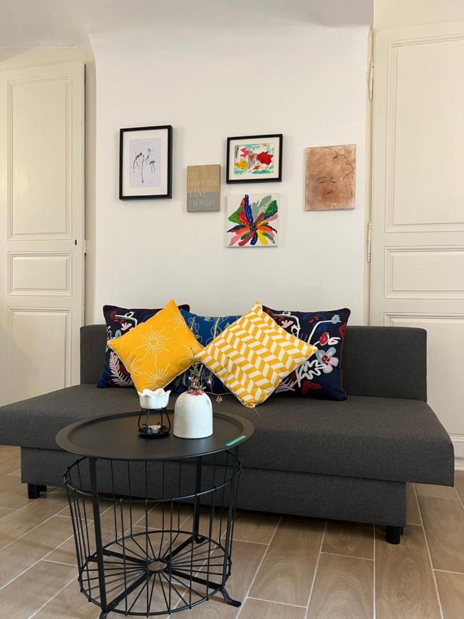 Tabi ,modern Chic Vs Free Parking,wifi,draps Appartement *